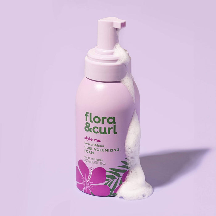 Flora & Curl Style Me Sweet Hibiscus Curl Volumizing Foam 300ml - Curly Stop